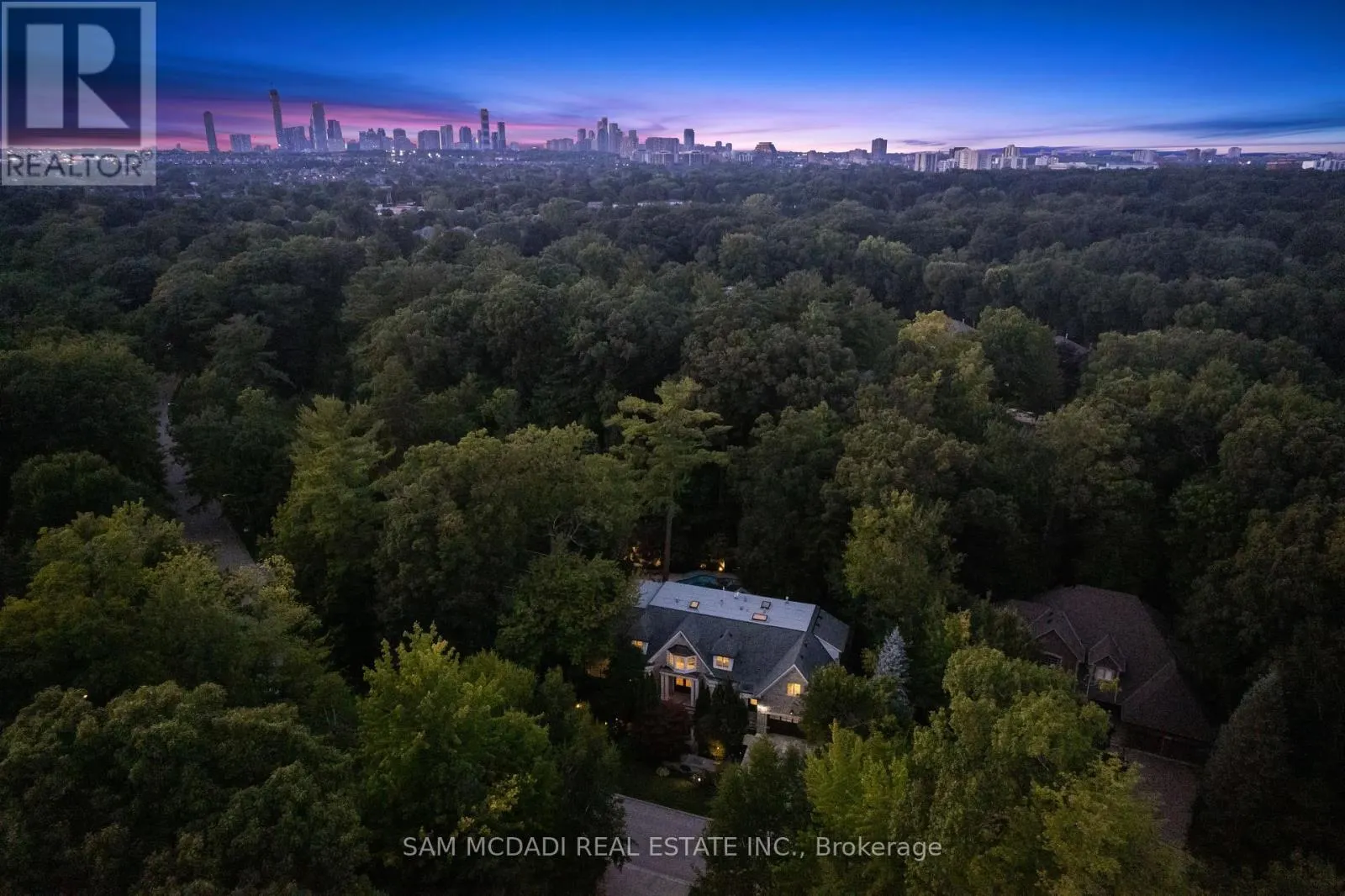 2035 HEARTWOOD COURT