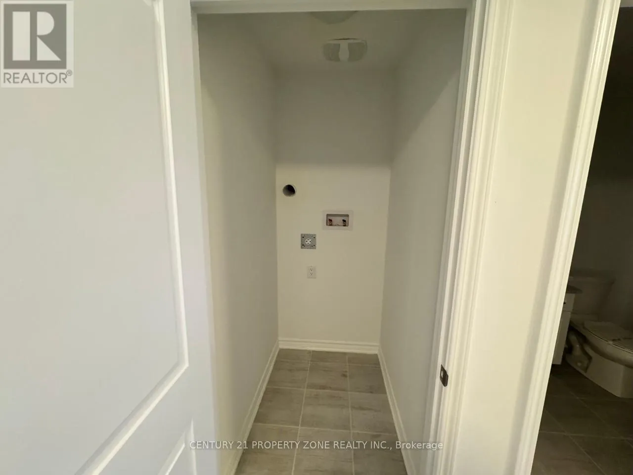 6 BELLASERA WAY