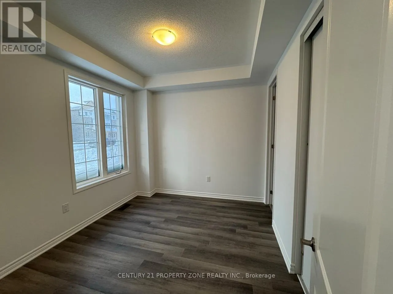 6 BELLASERA WAY