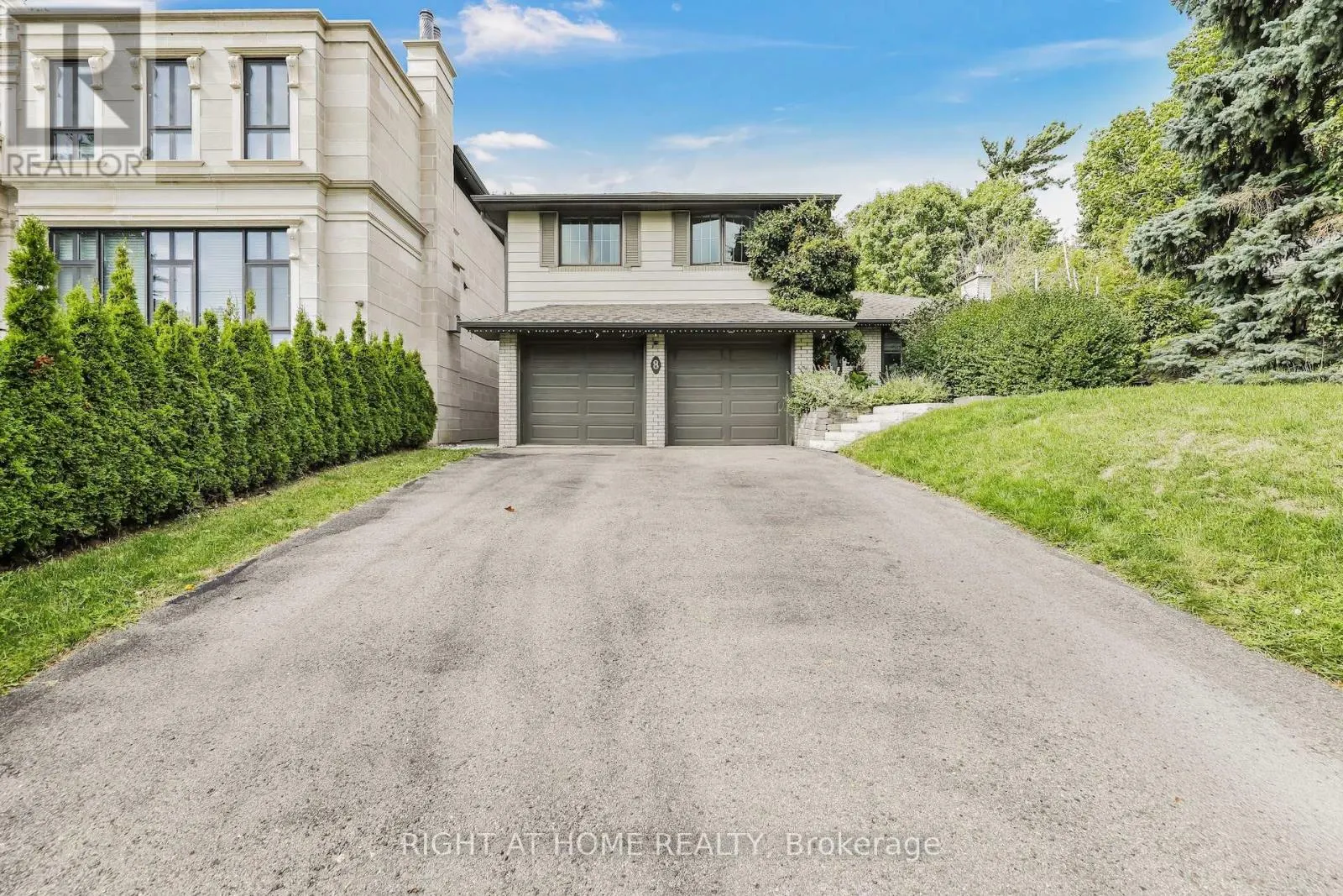 8 HILLAVON DRIVE
