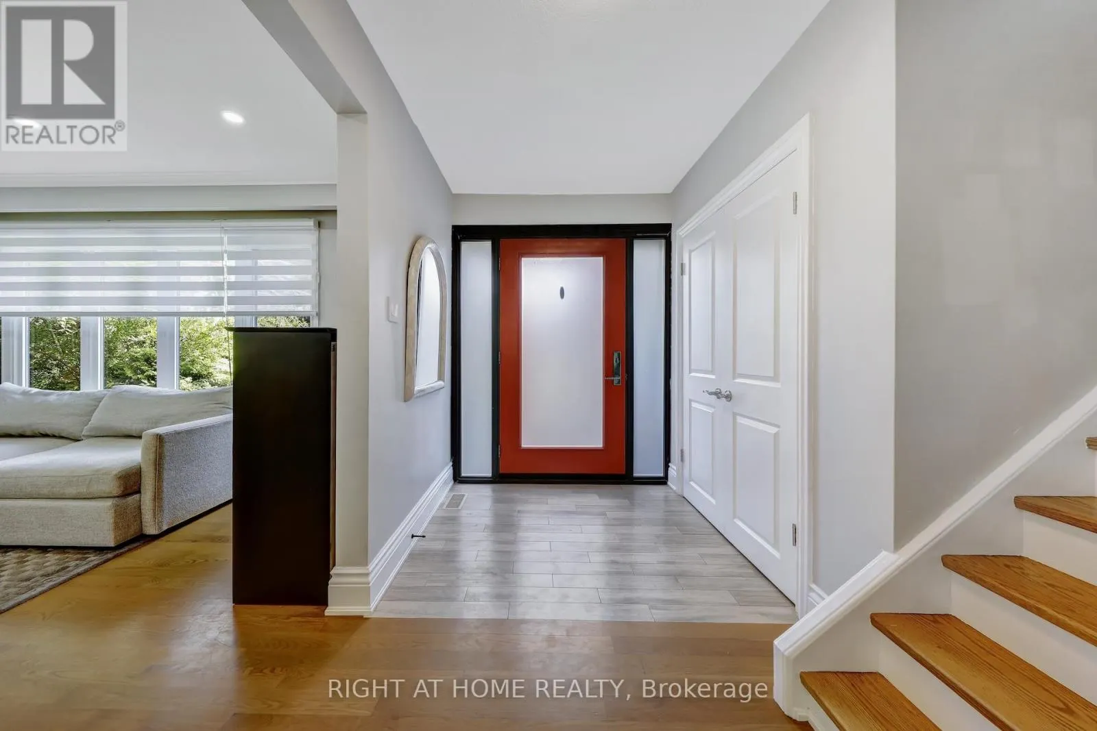 8 HILLAVON DRIVE