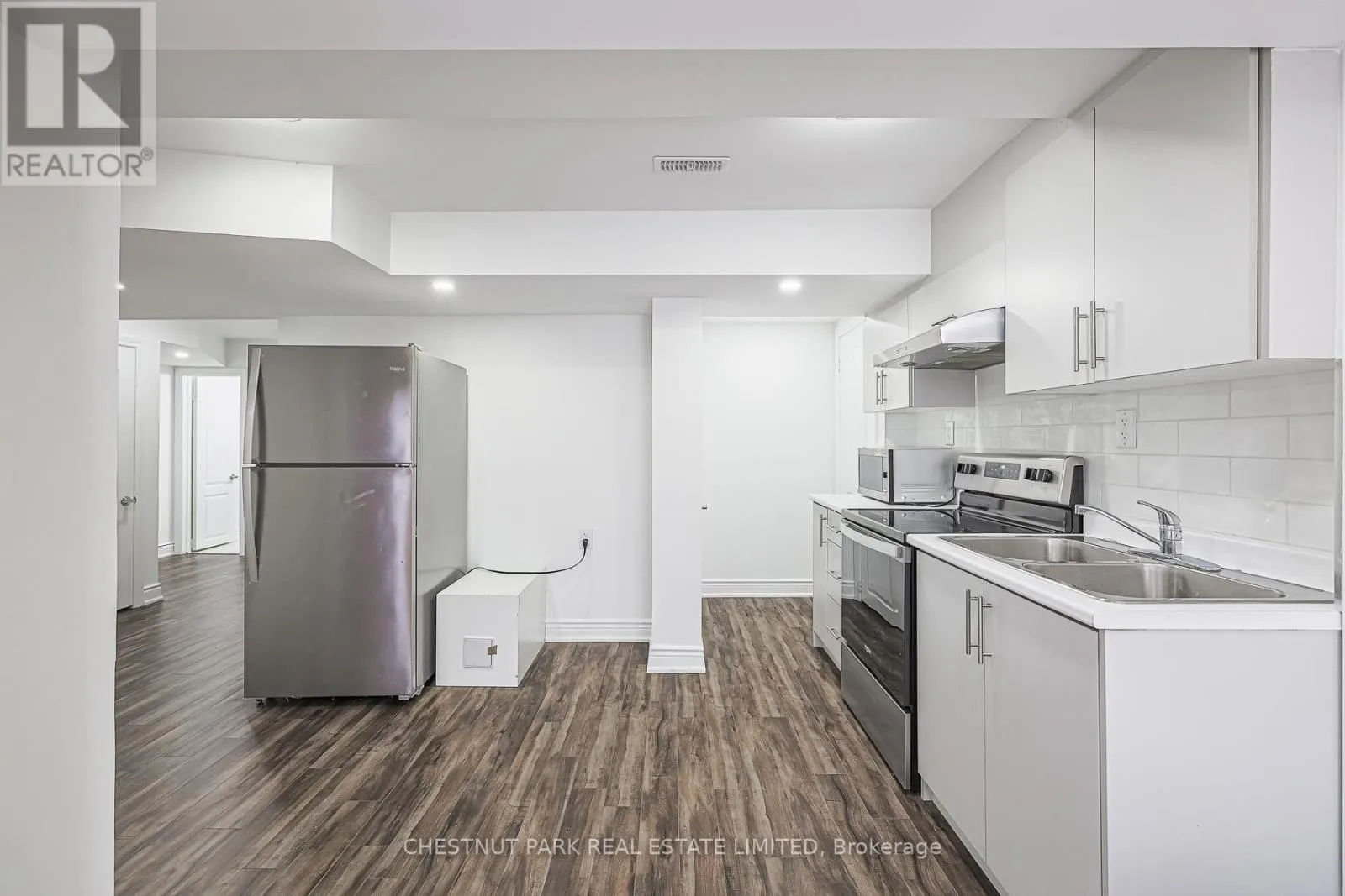 565 EDENBROOK HILL DRIVE