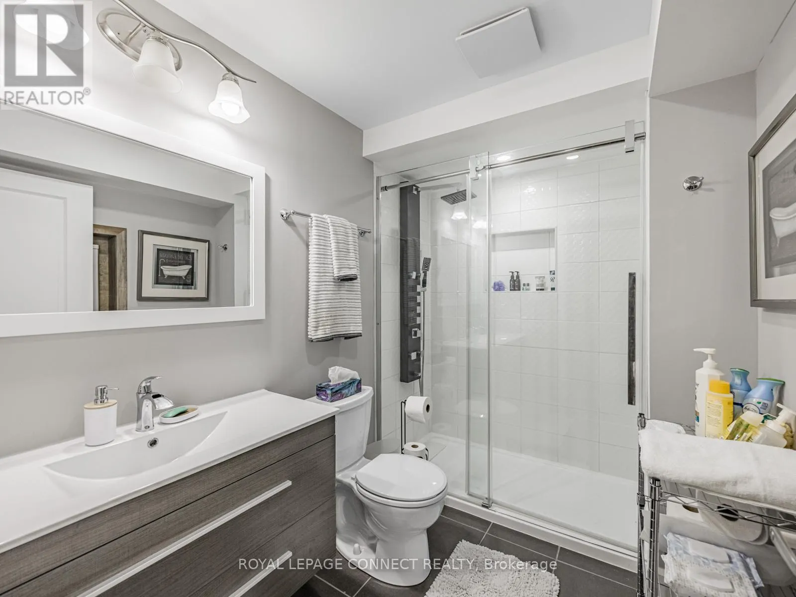 3302 MINTWOOD CIRCLE
