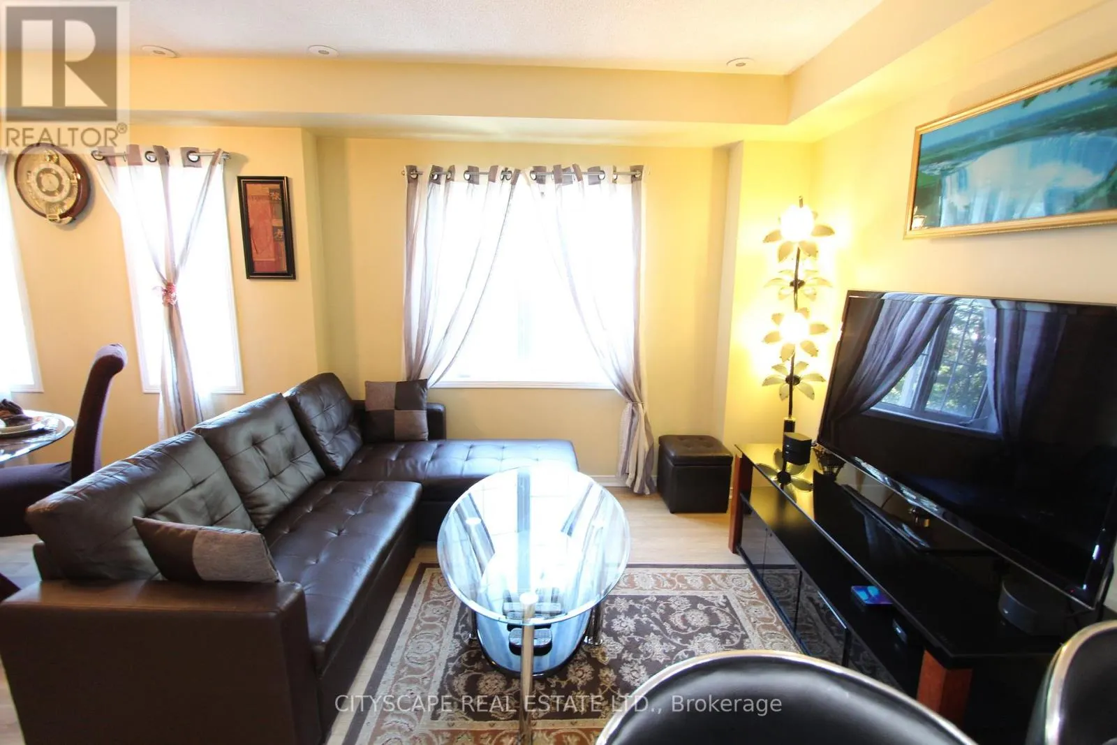 #7 - 3055 ELMCREEK ROAD