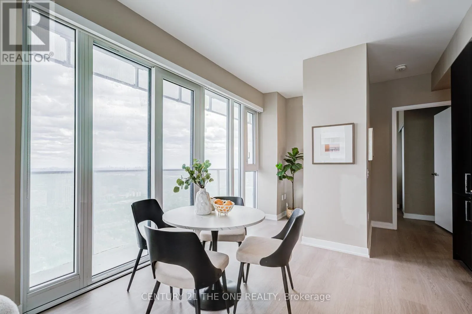 4803 - 3883 QUARTZ ROAD