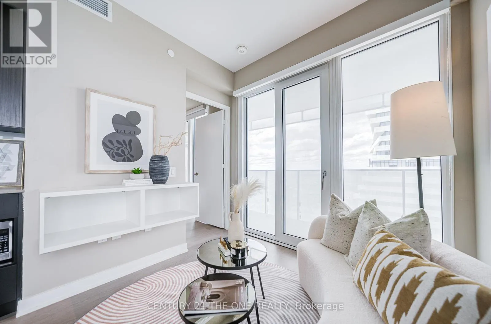 4803 - 3883 QUARTZ ROAD