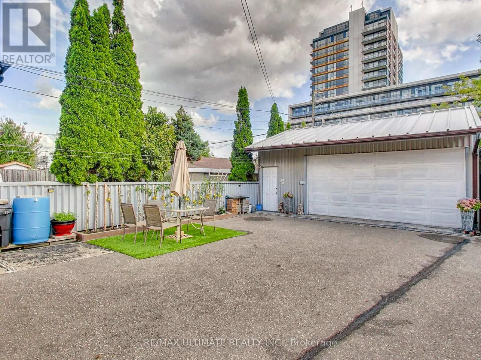 107 LIVINGSTONE AVENUE