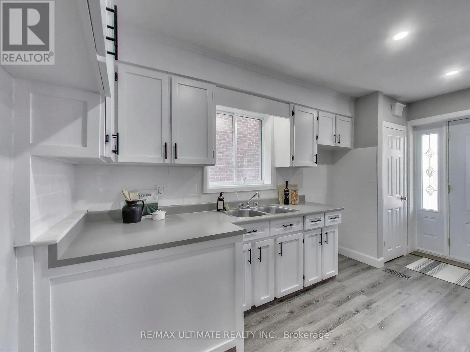 107 LIVINGSTONE AVENUE