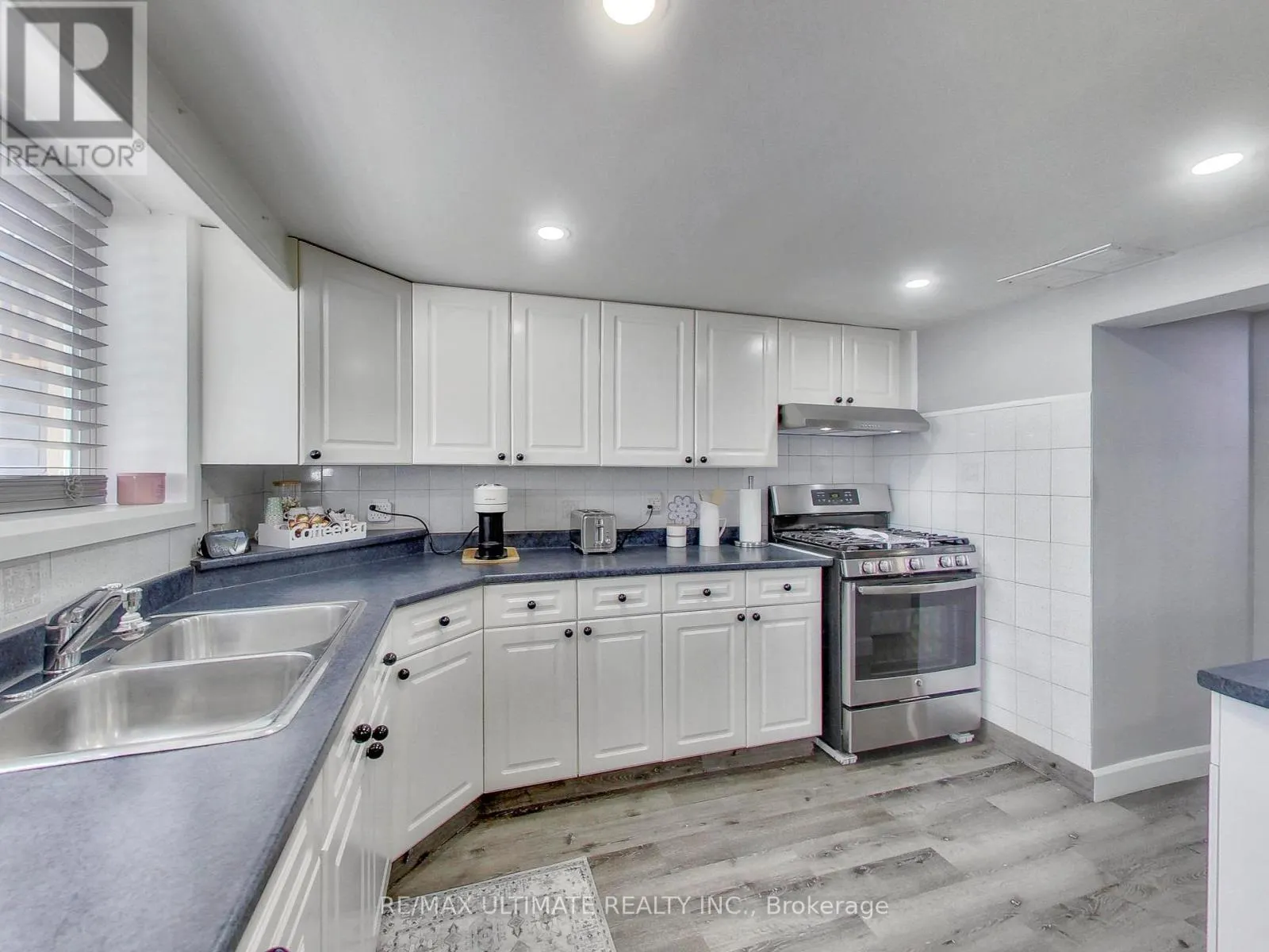 107 LIVINGSTONE AVENUE