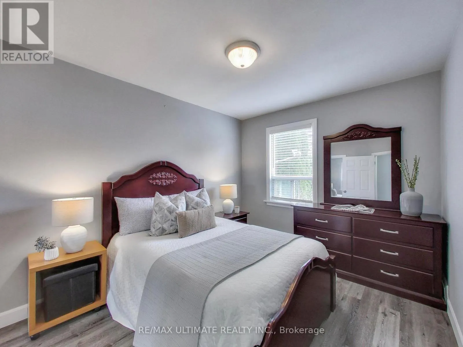 107 LIVINGSTONE AVENUE