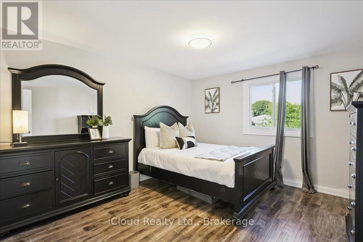 2224 THORN LODGE DRIVE