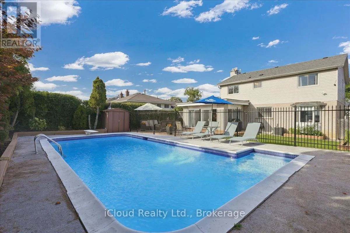 2224 THORN LODGE DRIVE