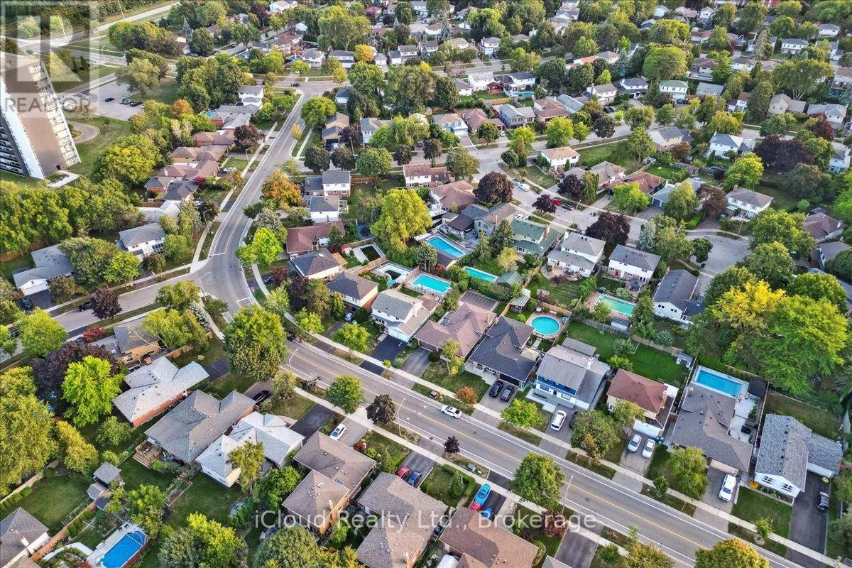 2224 THORN LODGE DRIVE