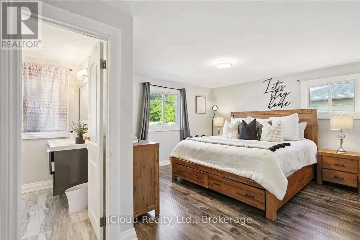 2224 THORN LODGE DRIVE