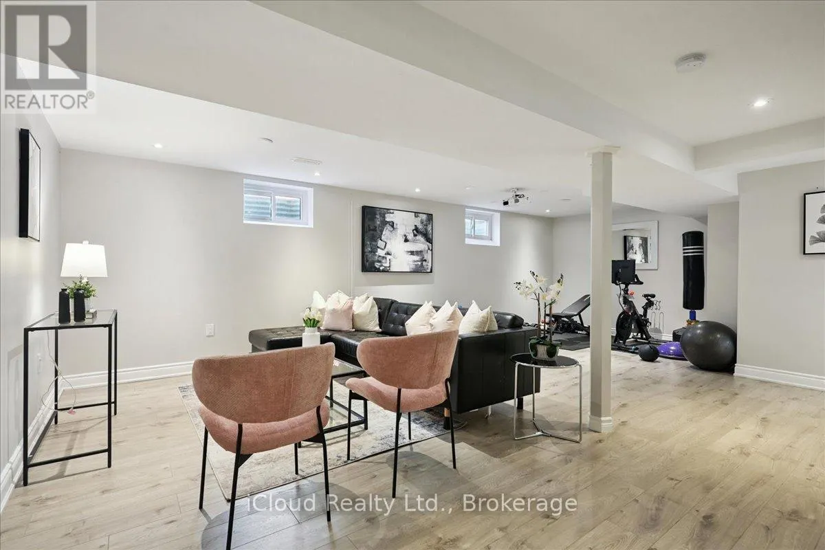2224 THORN LODGE DRIVE
