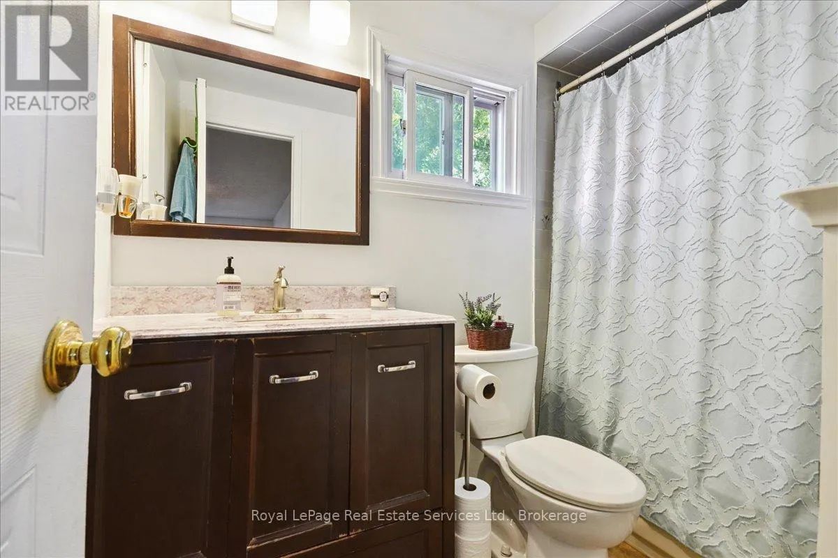 2248 MACLENNAN DRIVE