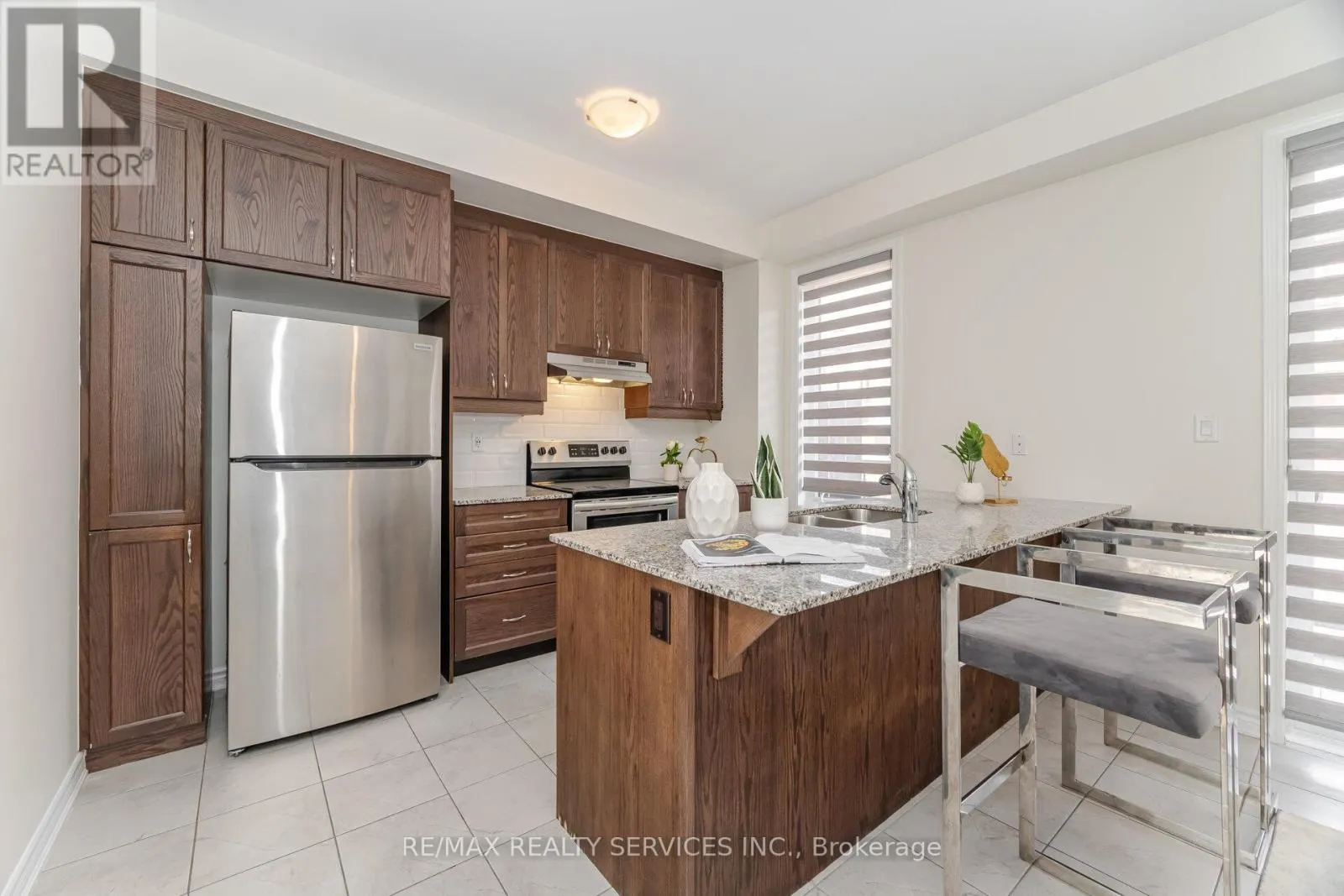 14 - 6 SUMMER WIND LANE E