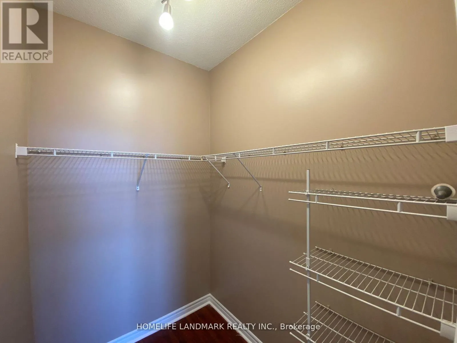 3702 - 388 PRINCE OF WALES DRIVE