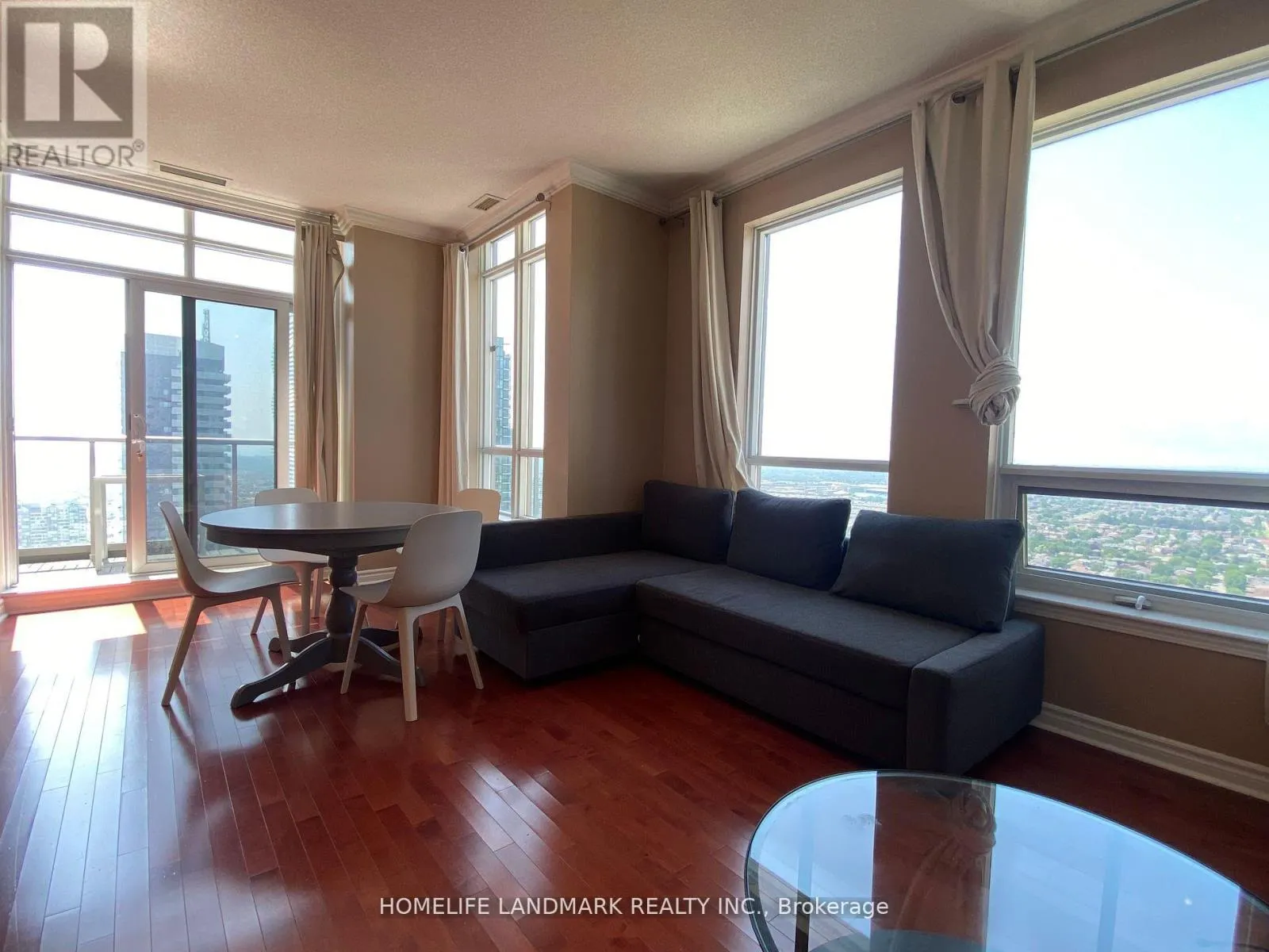3702 - 388 PRINCE OF WALES DRIVE