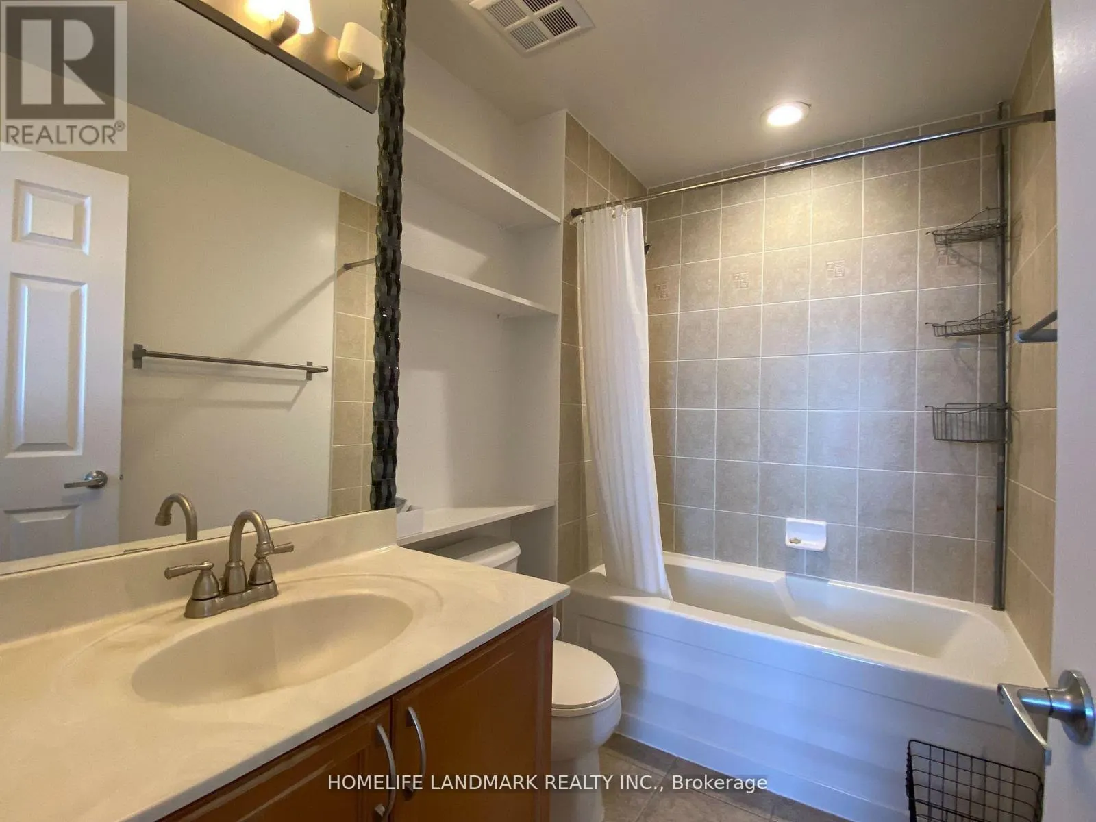 3702 - 388 PRINCE OF WALES DRIVE