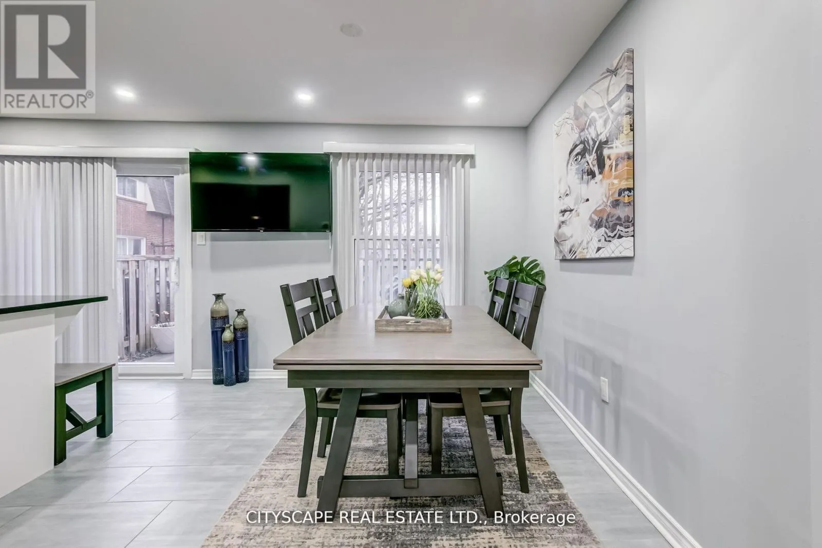 17 - 30 HESLOP ROAD