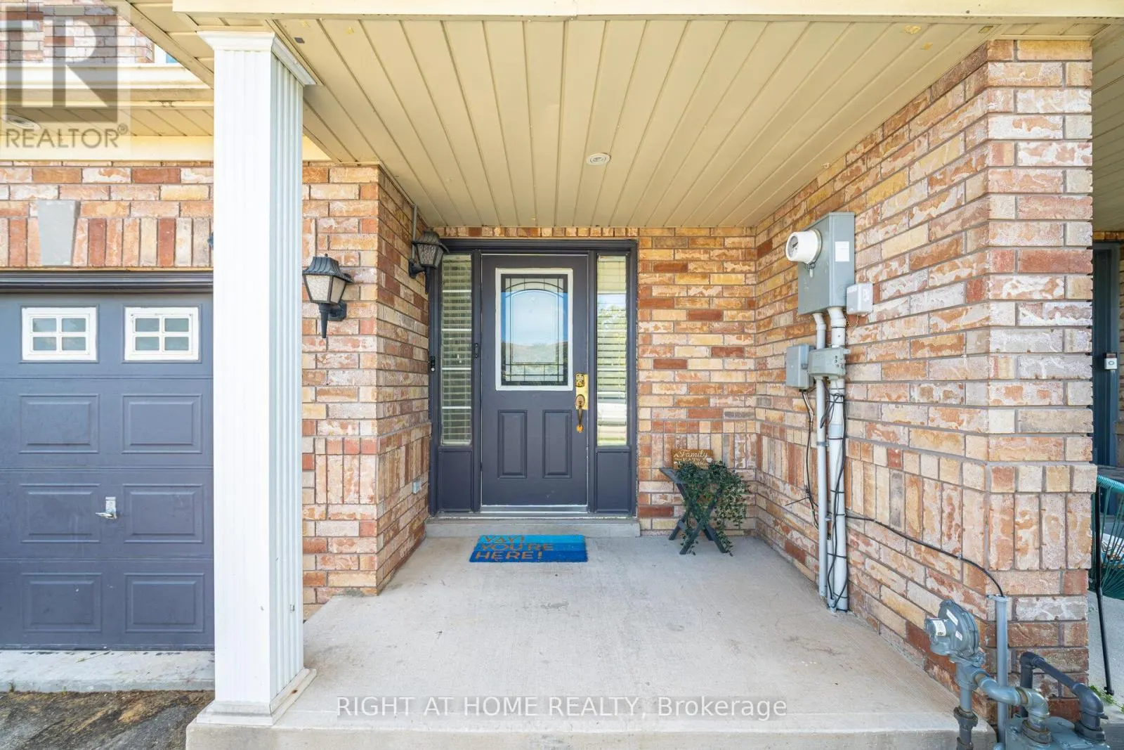 131 CRYSTAL GLEN CRESCENT