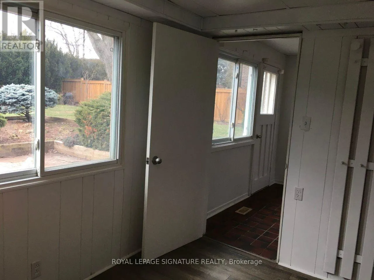 452 STANFIELD DRIVE
