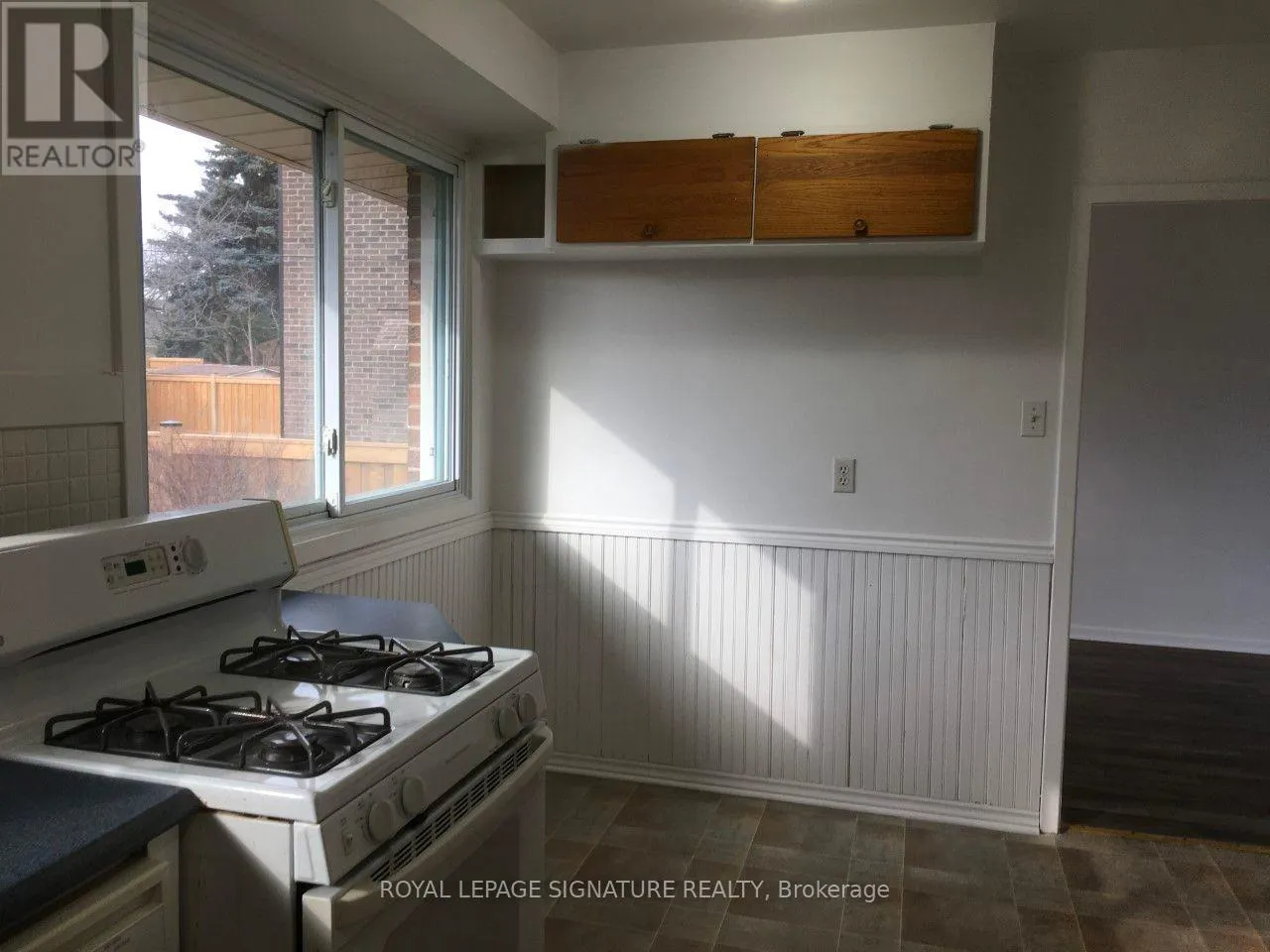 452 STANFIELD DRIVE