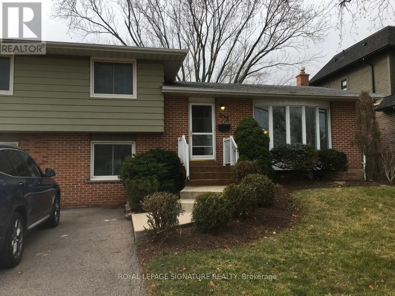 452 STANFIELD DRIVE