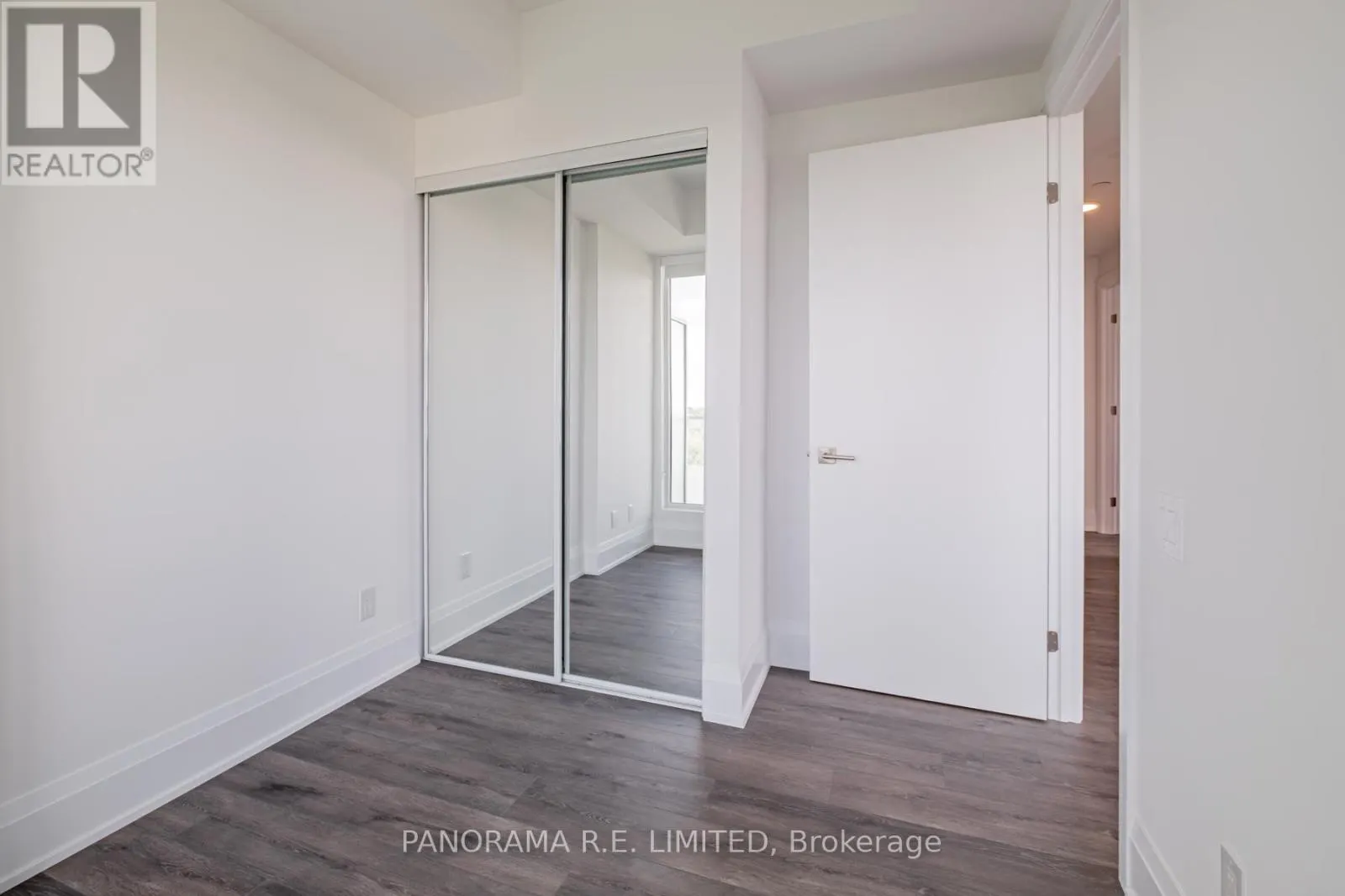 1502 - 20 BRIN DRIVE
