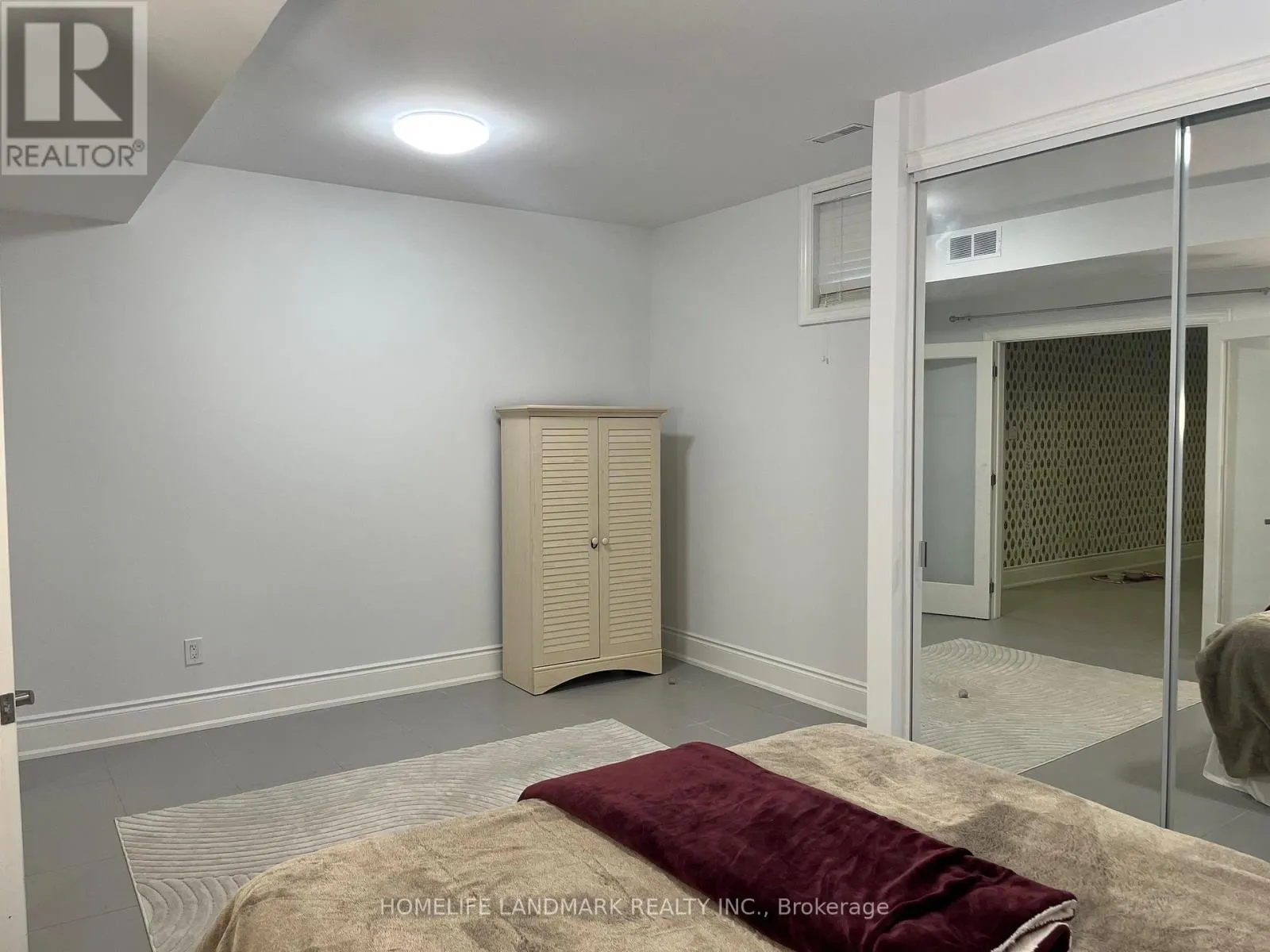BASEMENT - 21 BOYLEN STREET