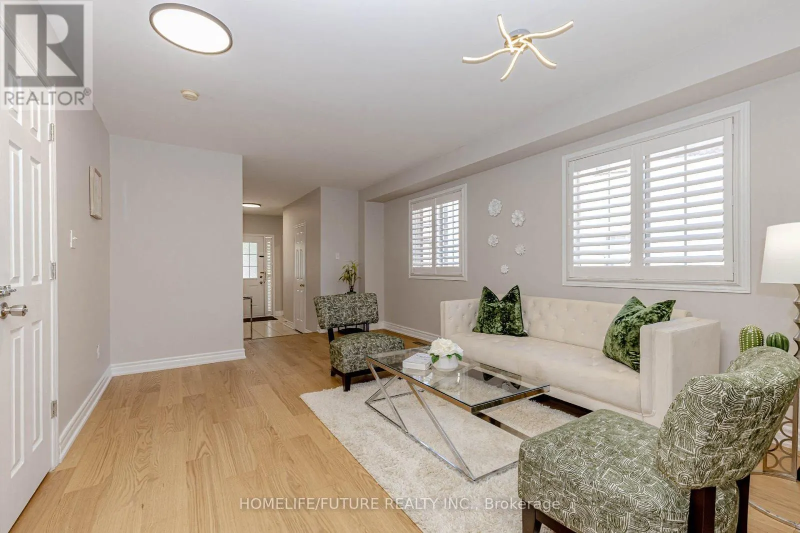 137 ZIA DODDA CRESCENT