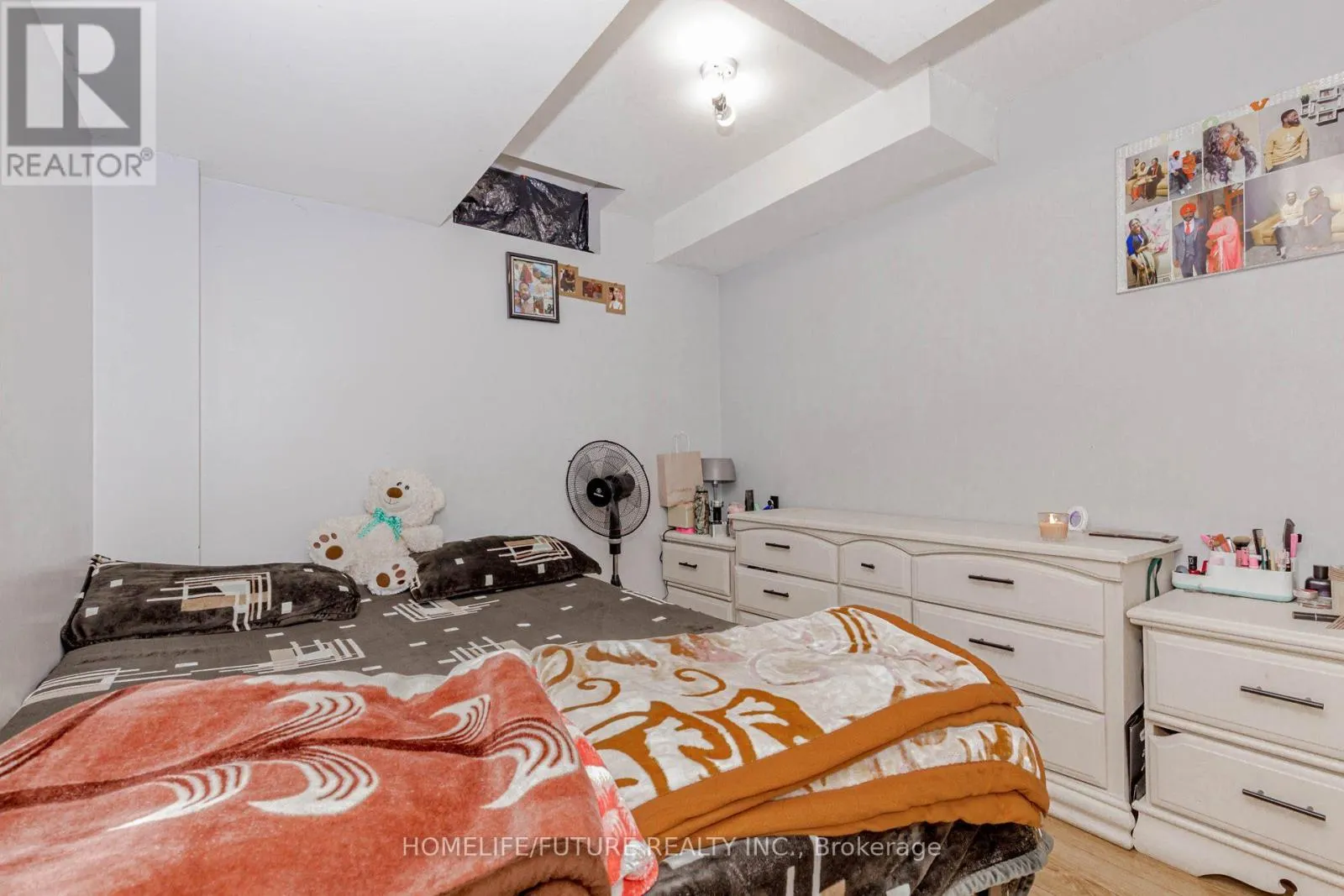 137 ZIA DODDA CRESCENT
