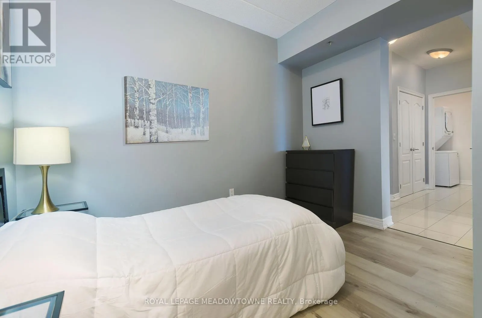 306 - 1421 COSTIGAN ROAD