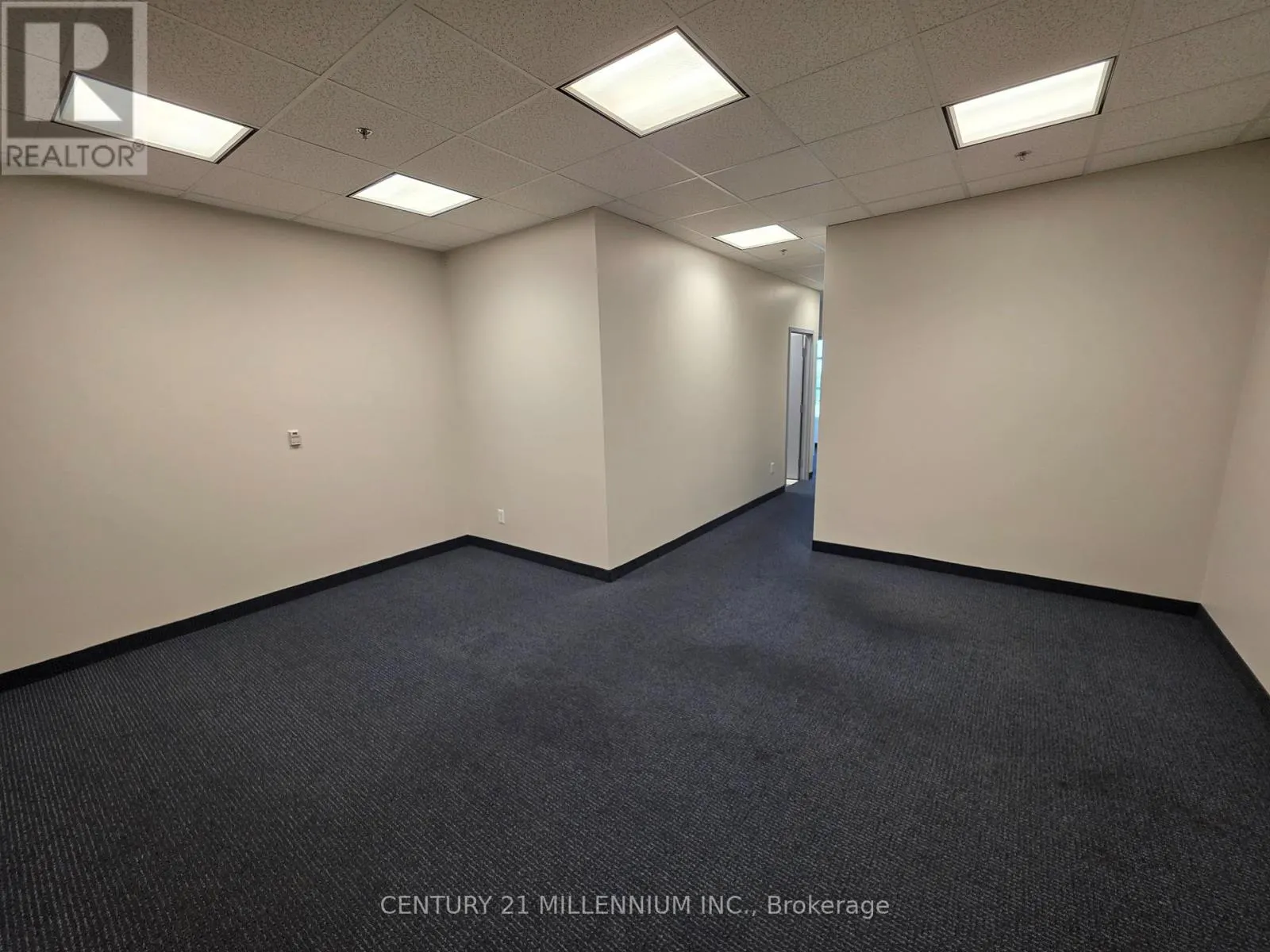 212 - 2250 BOVAIRD DRIVE E
