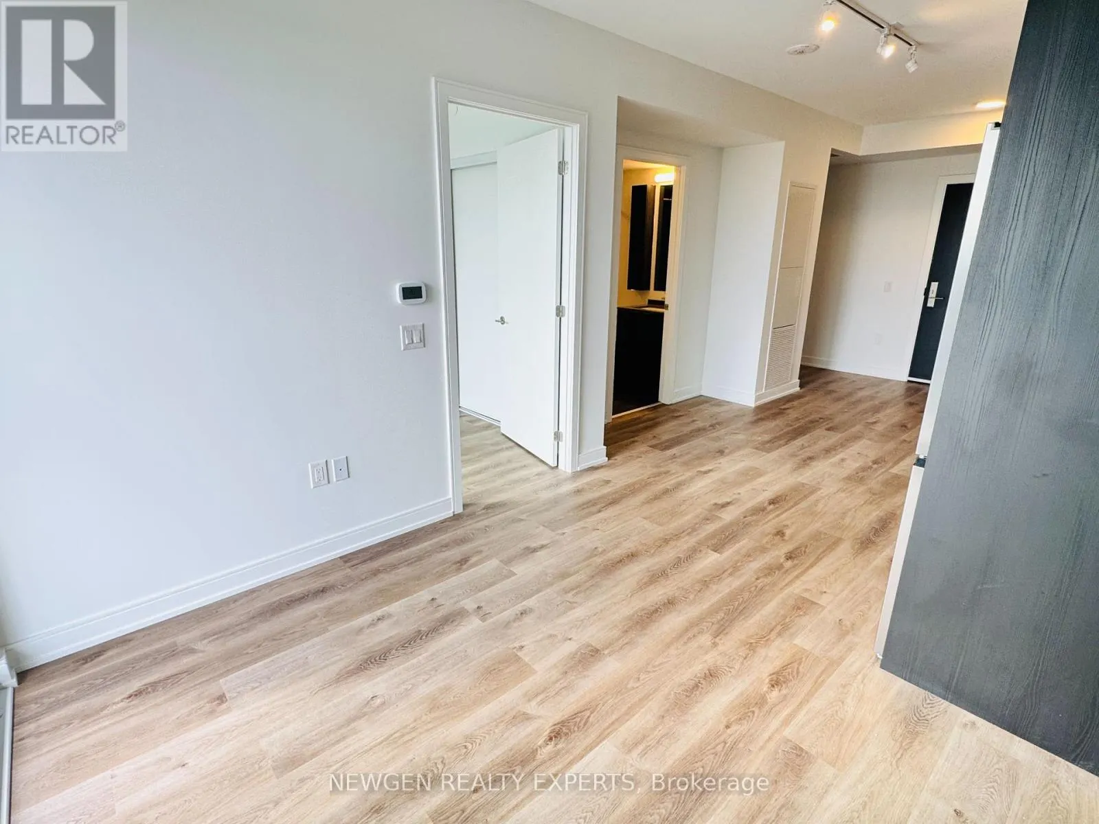 1513 - 3009 NOVAR ROAD