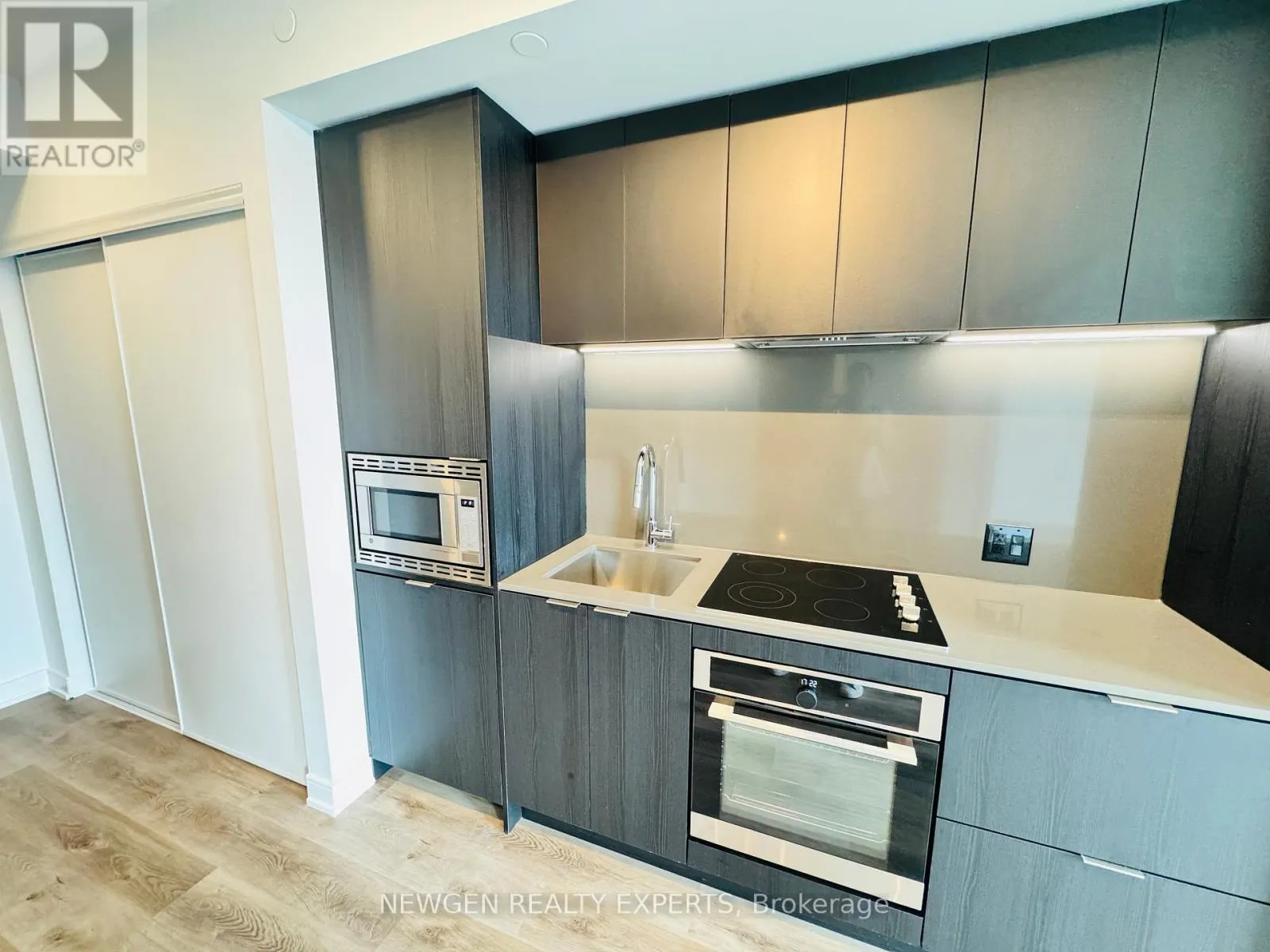 1513 - 3009 NOVAR ROAD