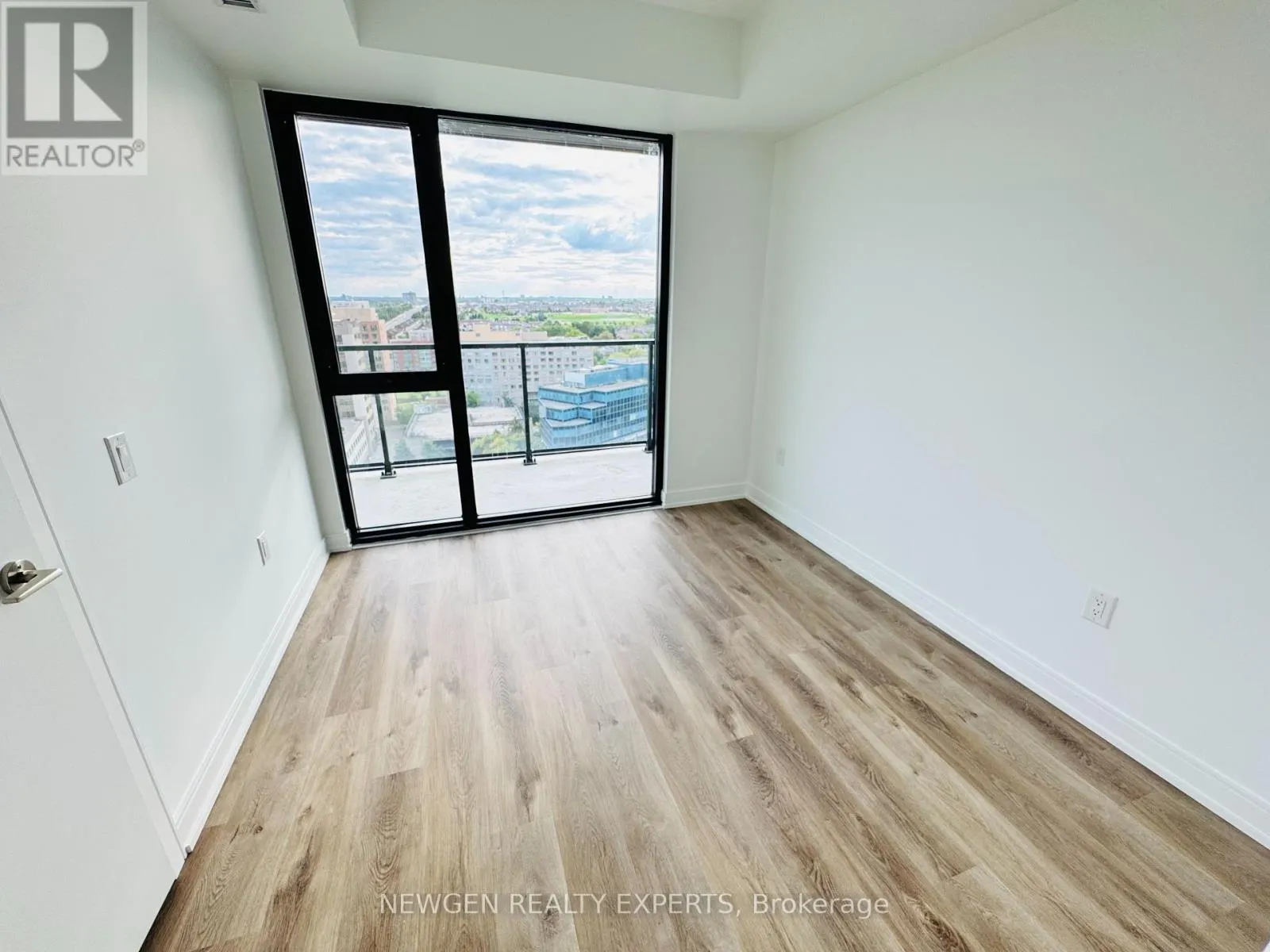 1513 - 3009 NOVAR ROAD