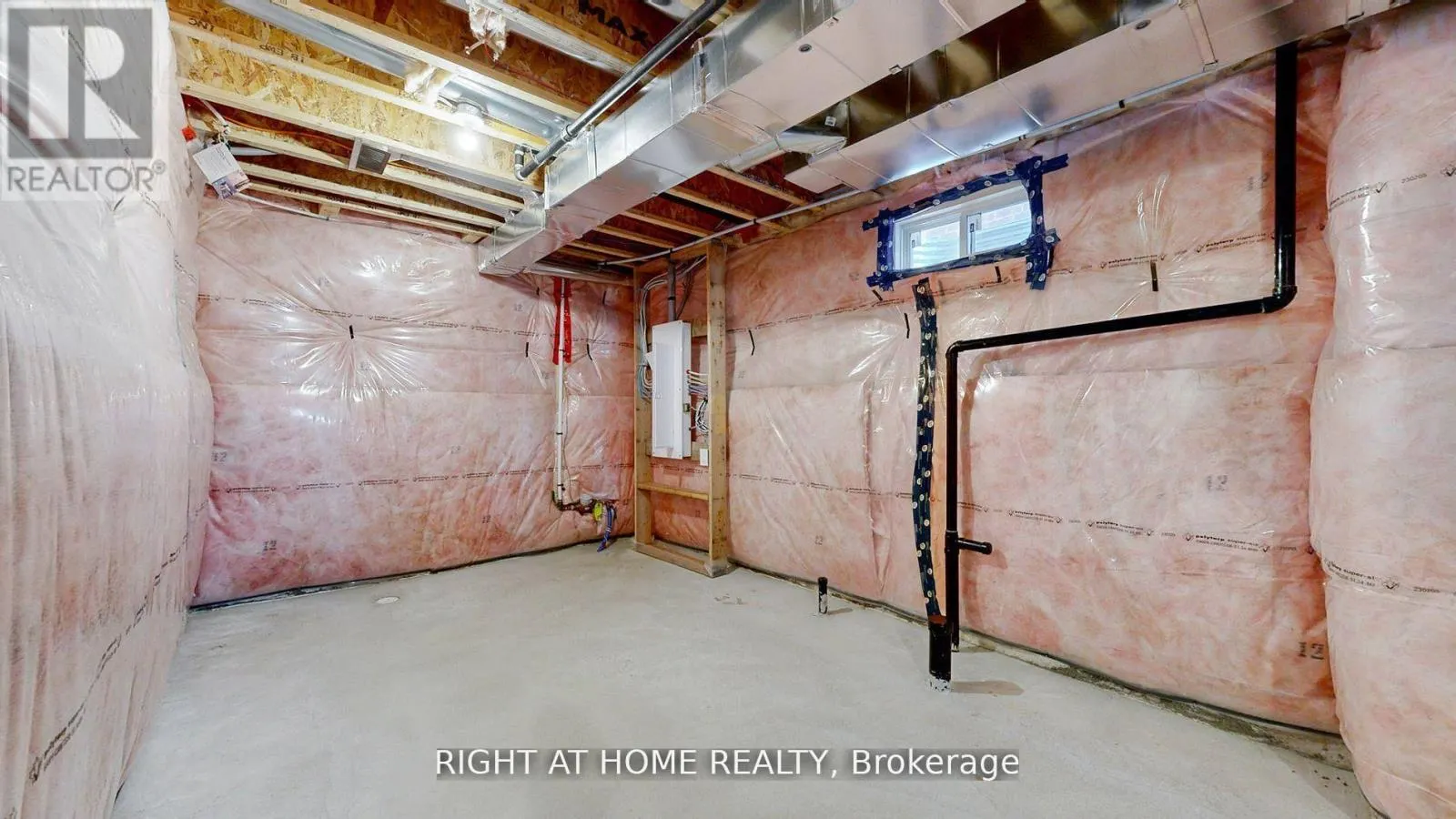 1462 KITCHEN COURT