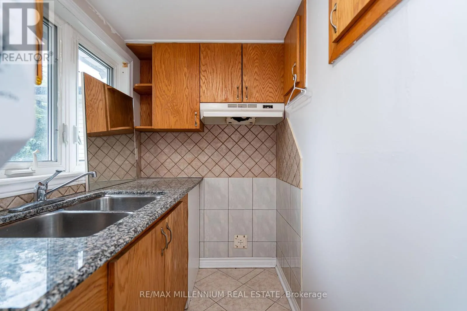 120 MADOC DRIVE