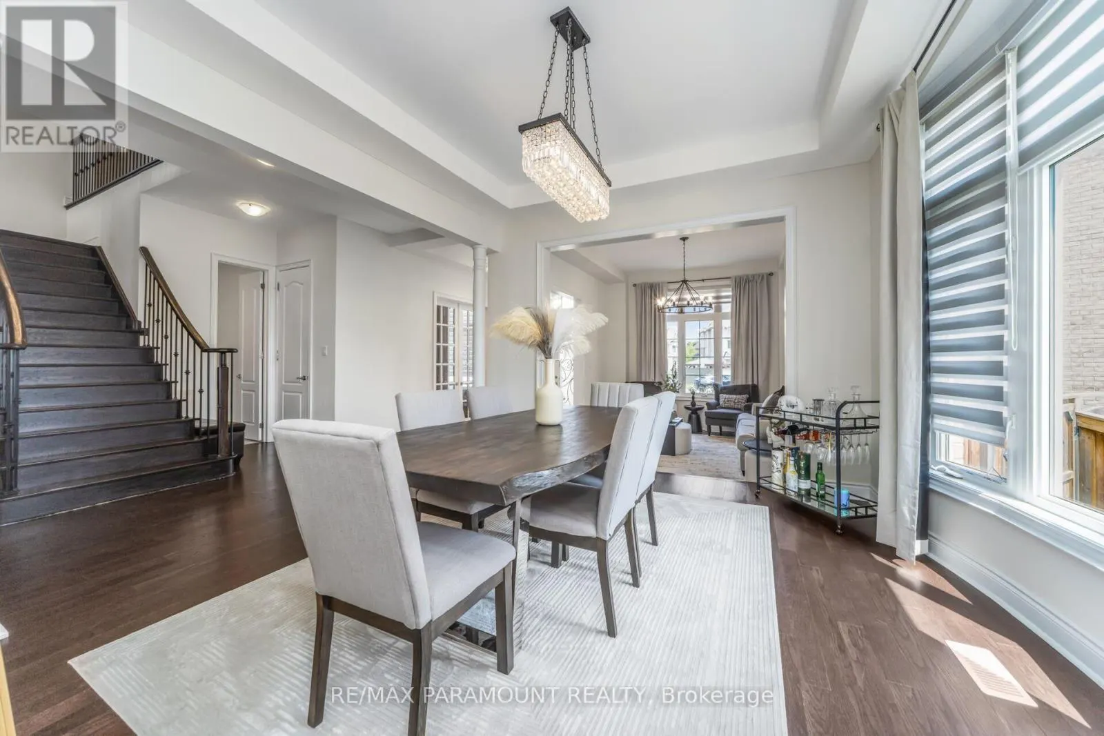 8 ACCOLADE COURT