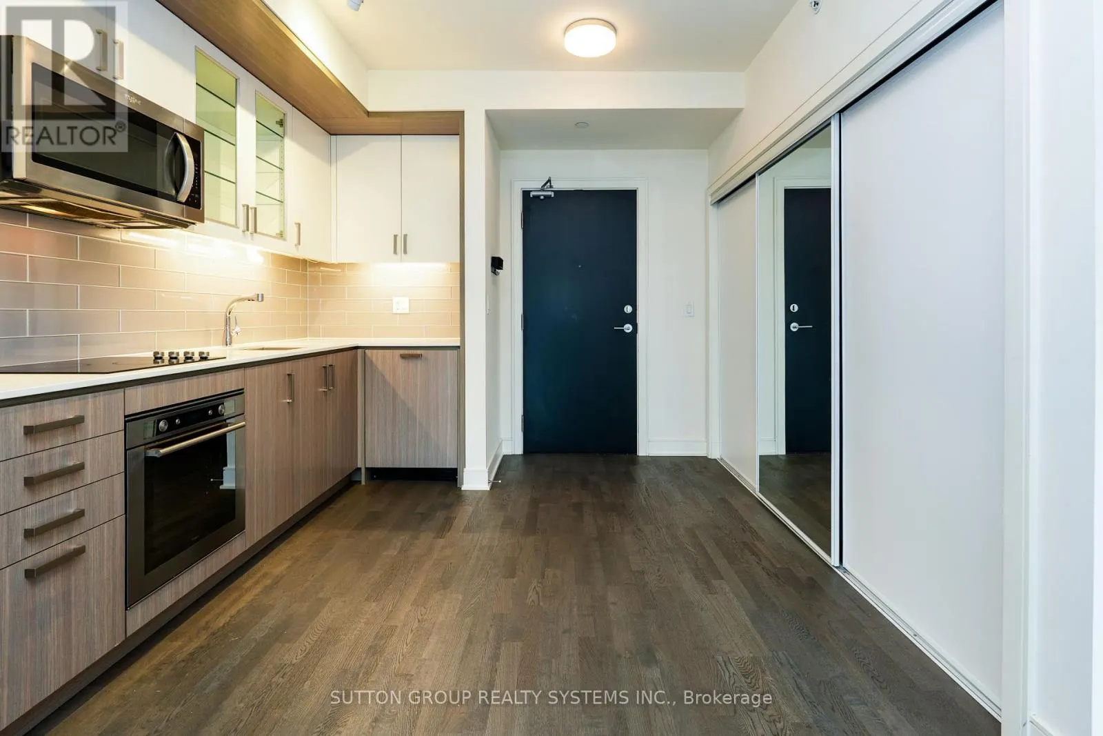 357 - 1575 LAKESHORE ROAD