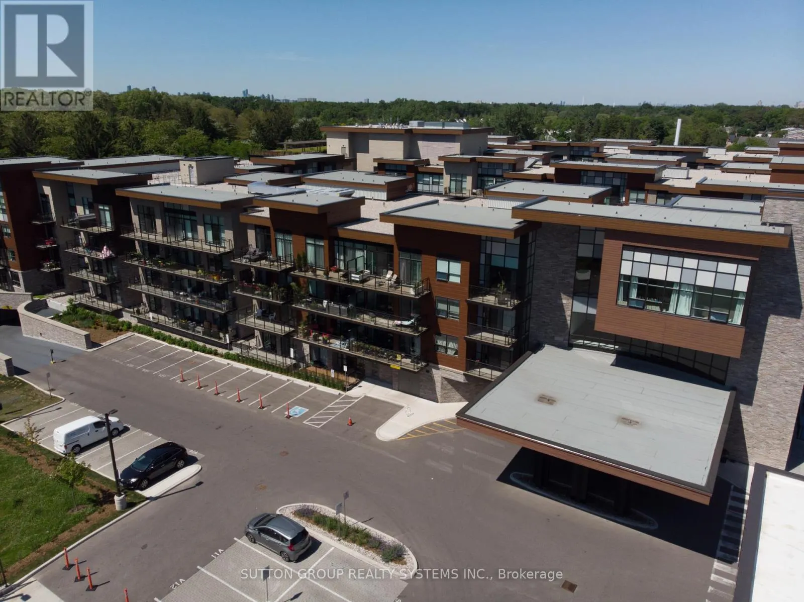 357 - 1575 LAKESHORE ROAD