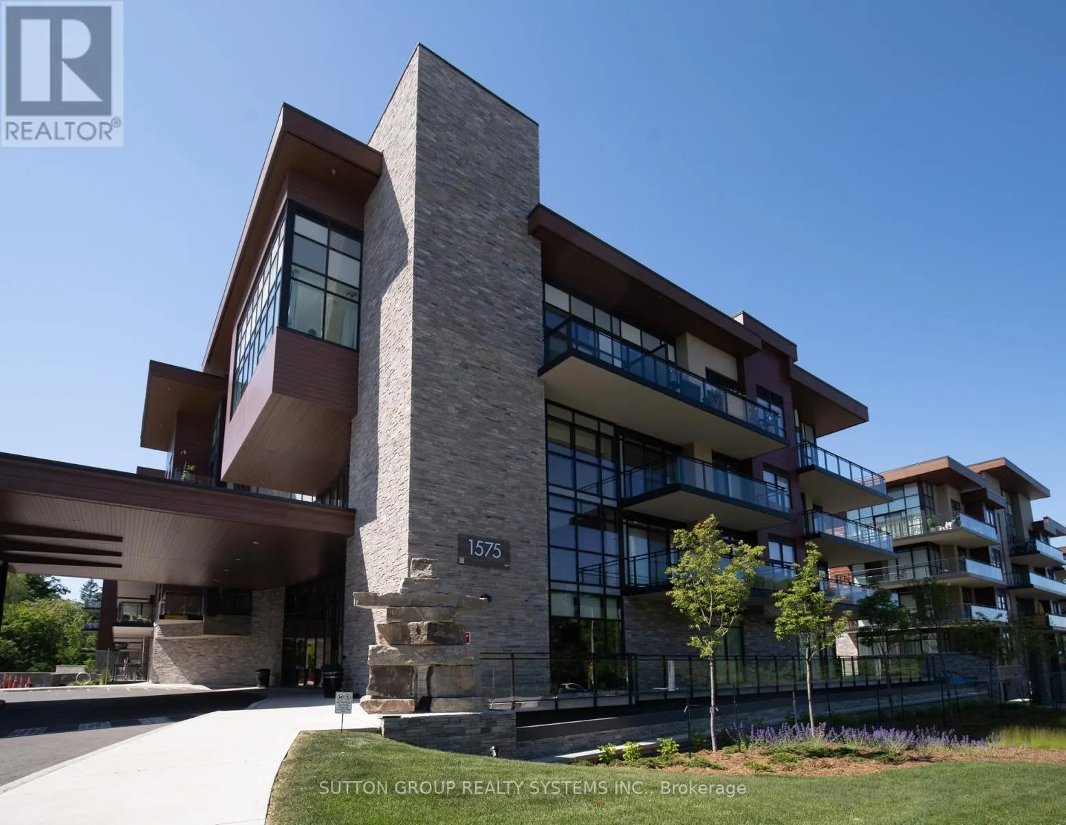 357 - 1575 LAKESHORE ROAD
