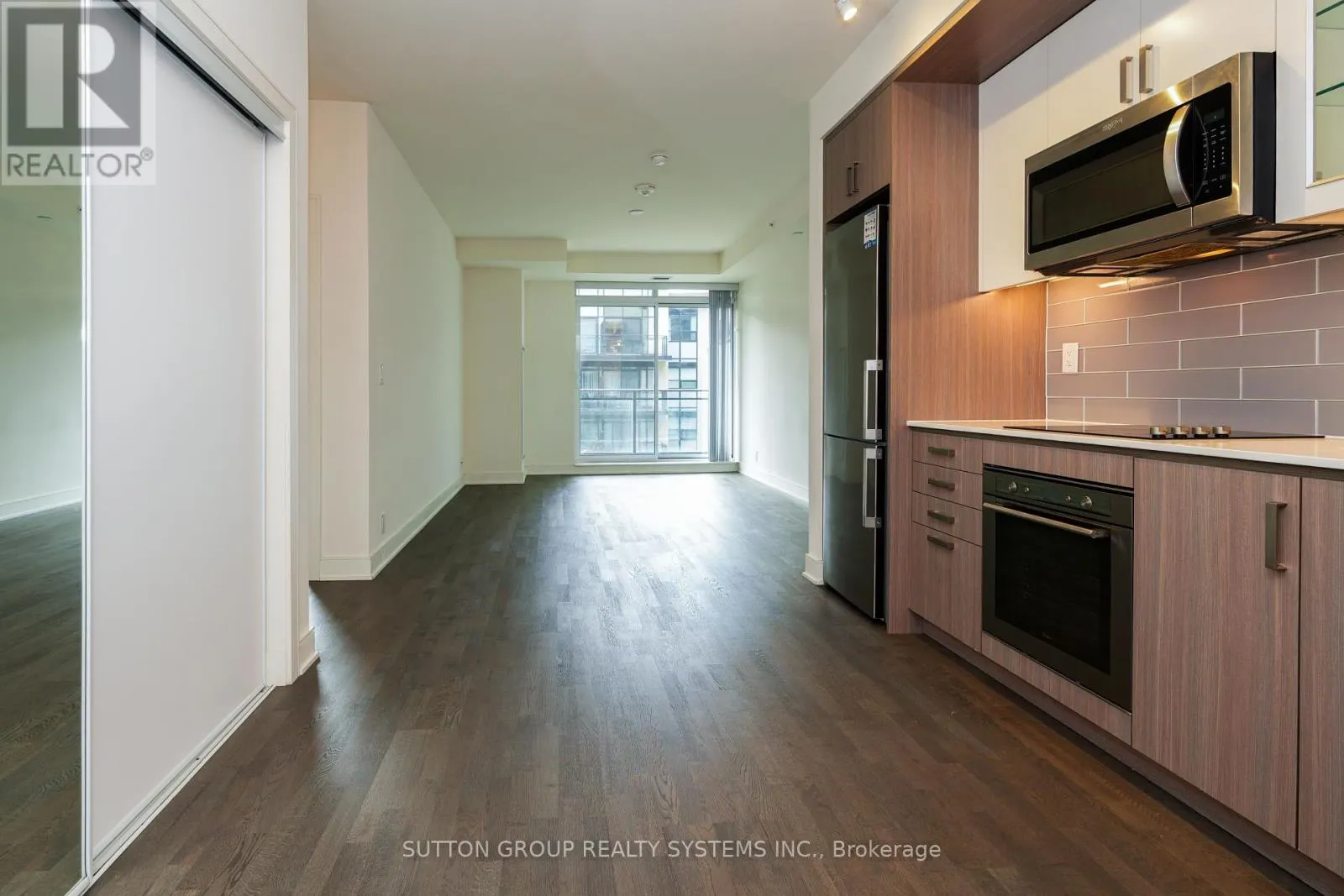 357 - 1575 LAKESHORE ROAD