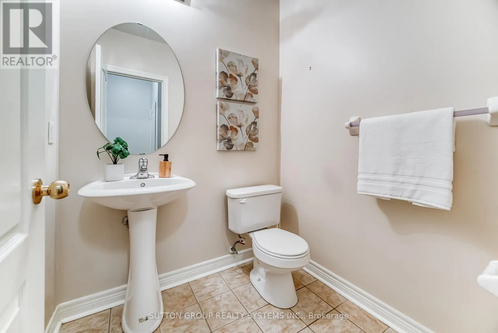 3806 QUIET CREEK DRIVE