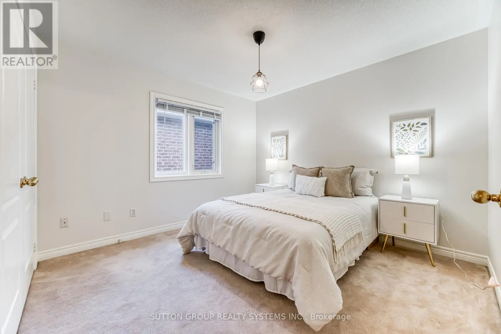 3806 QUIET CREEK DRIVE