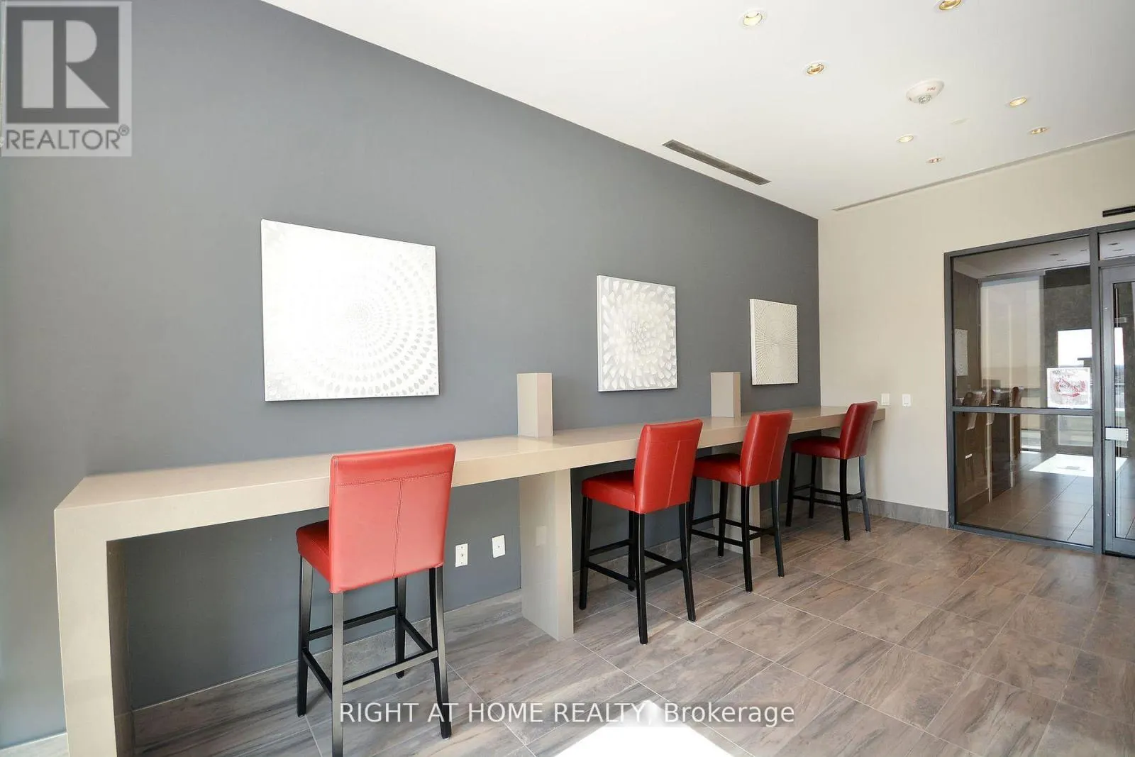 3403 - 3975 GRAND PARK DRIVE