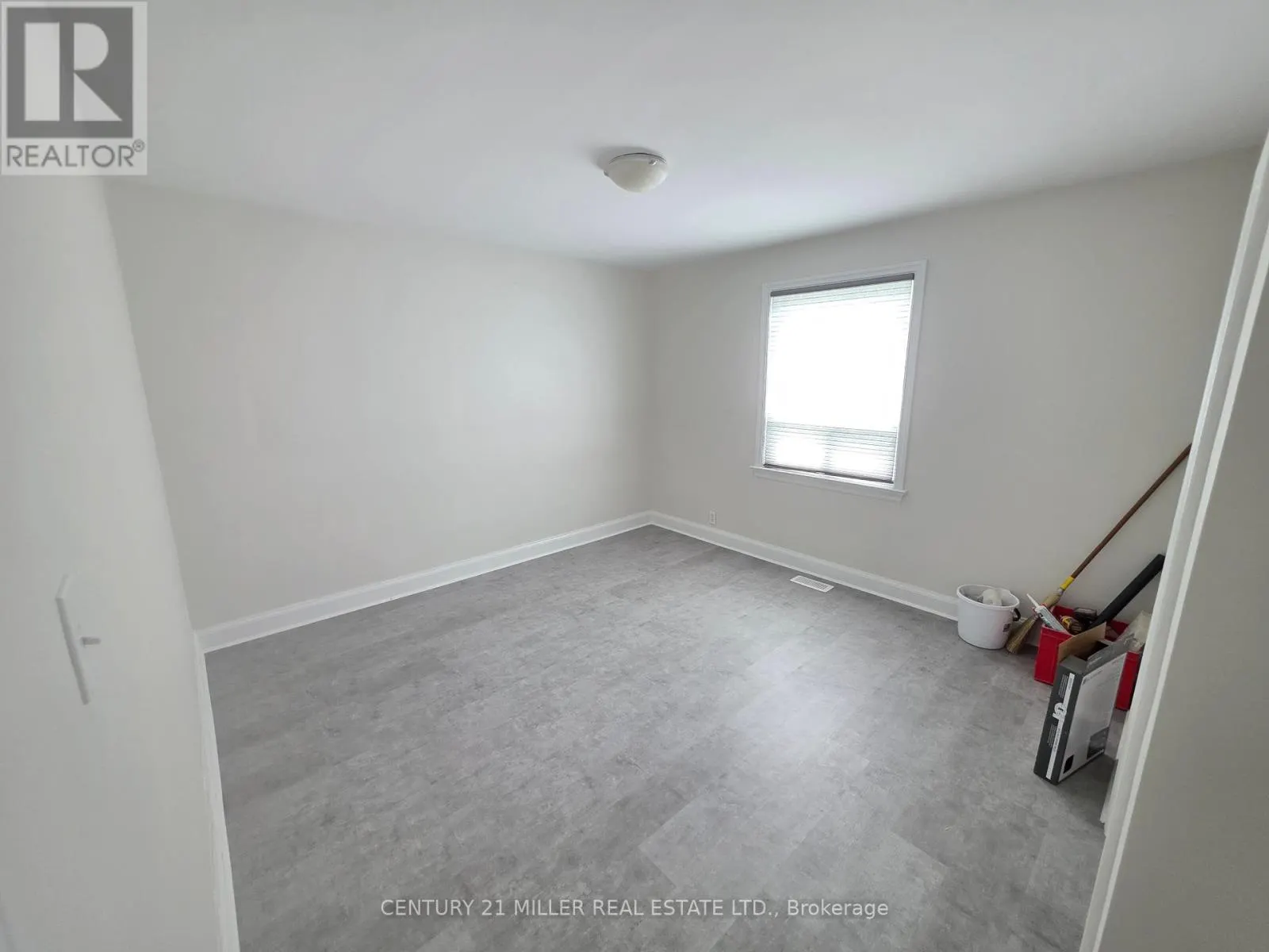 12 GLENBROOK AVENUE