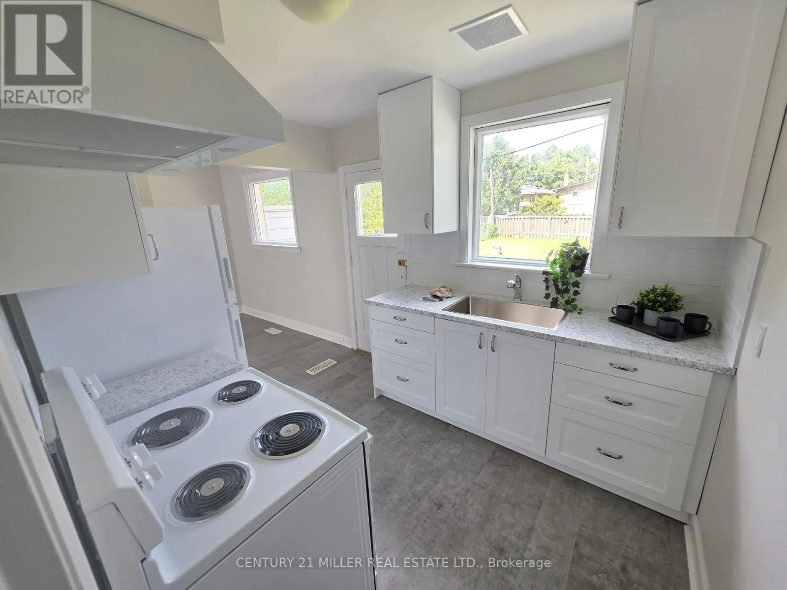 12 GLENBROOK AVENUE
